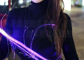 秀人网 – 美图里的苏曼兮：在浴缸中诸多遐想，潜水都找不到底！