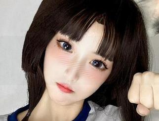 能不能不带内涵？章鱼小童谣的内衣合集显而易见的期待
