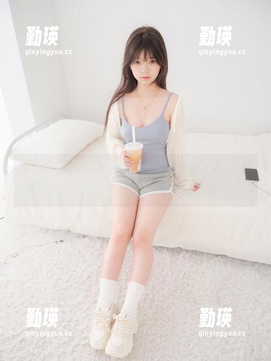 紧急企划 - 见希w黑丝皮裙的新花样合集更新，没想到她的小恶魔还能这样玩！