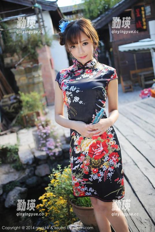 美媛馆 - 王馨瑶yanni兔女郎写真集更新：你见过这只兔子翻白眼吗？快来看！