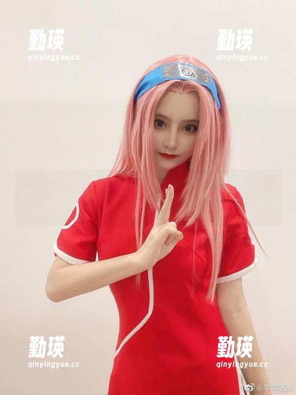 搞个大新闻，连衣裙上的芊芊酱w，原图真的比壁纸还吸引！