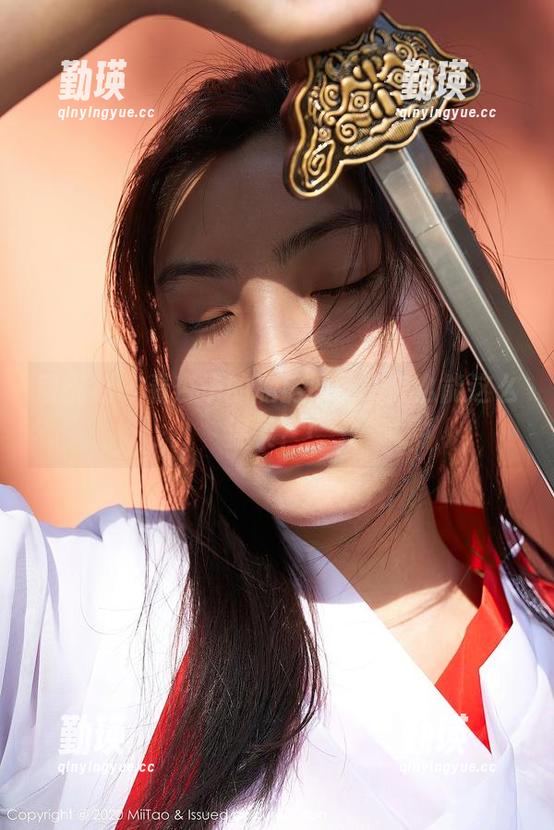 蜜桃社 - 看杏子的私房原图，怎么能这么温柔？！