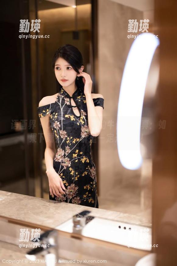 语画界 - Cris_卓娅祺的牛仔裤写真：如果下载会用，群里一定开派对！