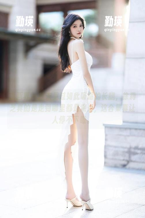 语画界 - 从未见过如此吸睛的长腿，徐莉芝真的是走到哪里都是焦点，这合集真让人停不下眼。