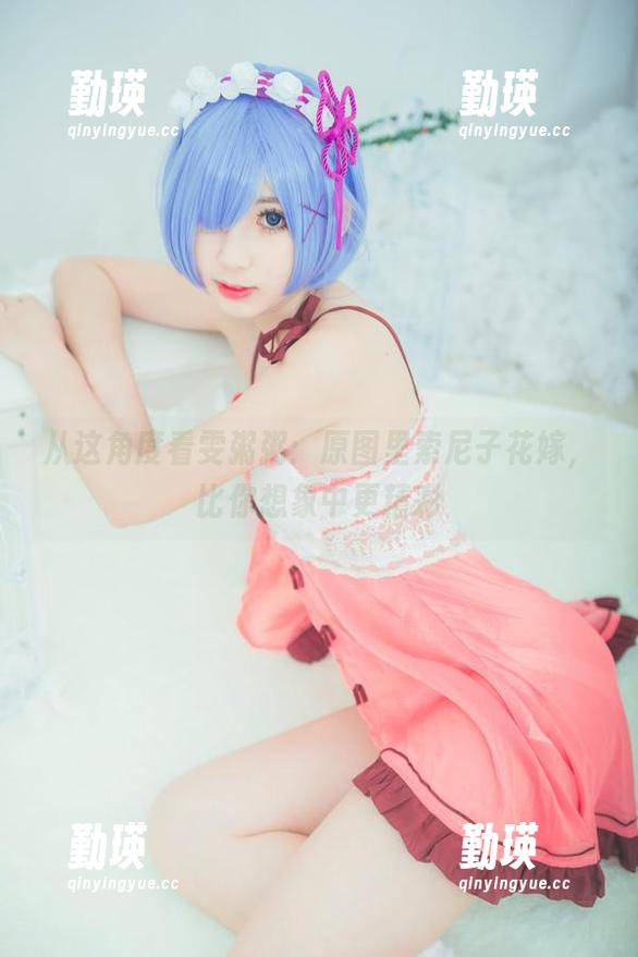 从这角度看雯粥粥：原图里索尼子花嫁，比你想象中更精彩