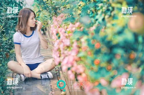 青豆客 - 别眨眼！纯小希的套图分享（你可能会怀疑眼睛）