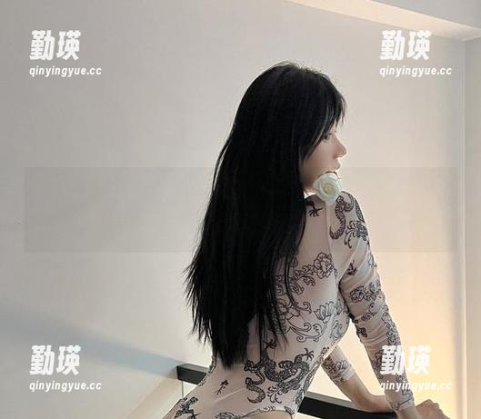 微密圈 - 健身还是斜悠？鱼神鱼的运动合集，制造新奇感！