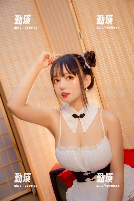在“黑猫猫ovo”的教室里，私房写真竟然这么可爱？这也太意外了吧！